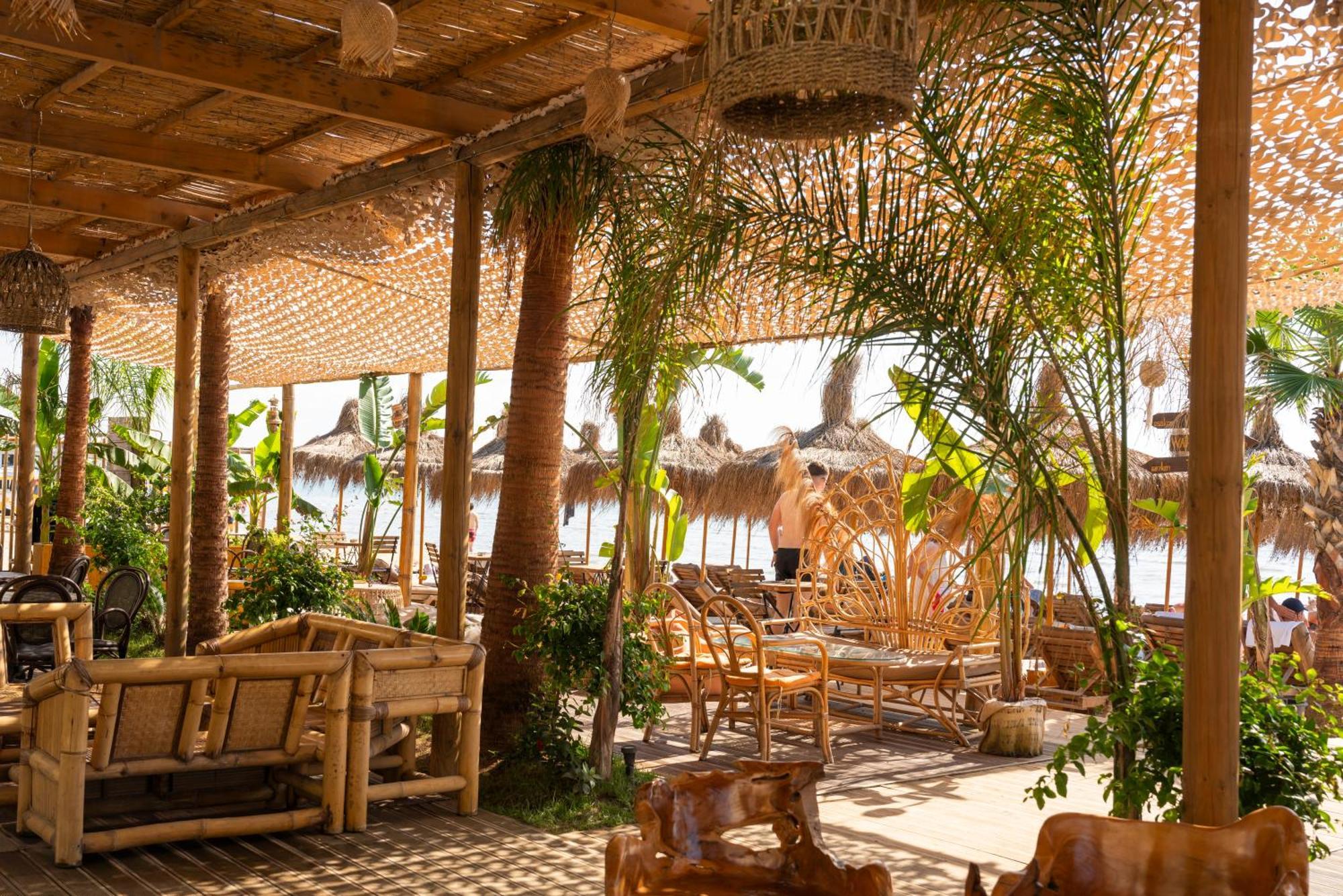 Hotel Empire Albania Дуррес Экстерьер фото